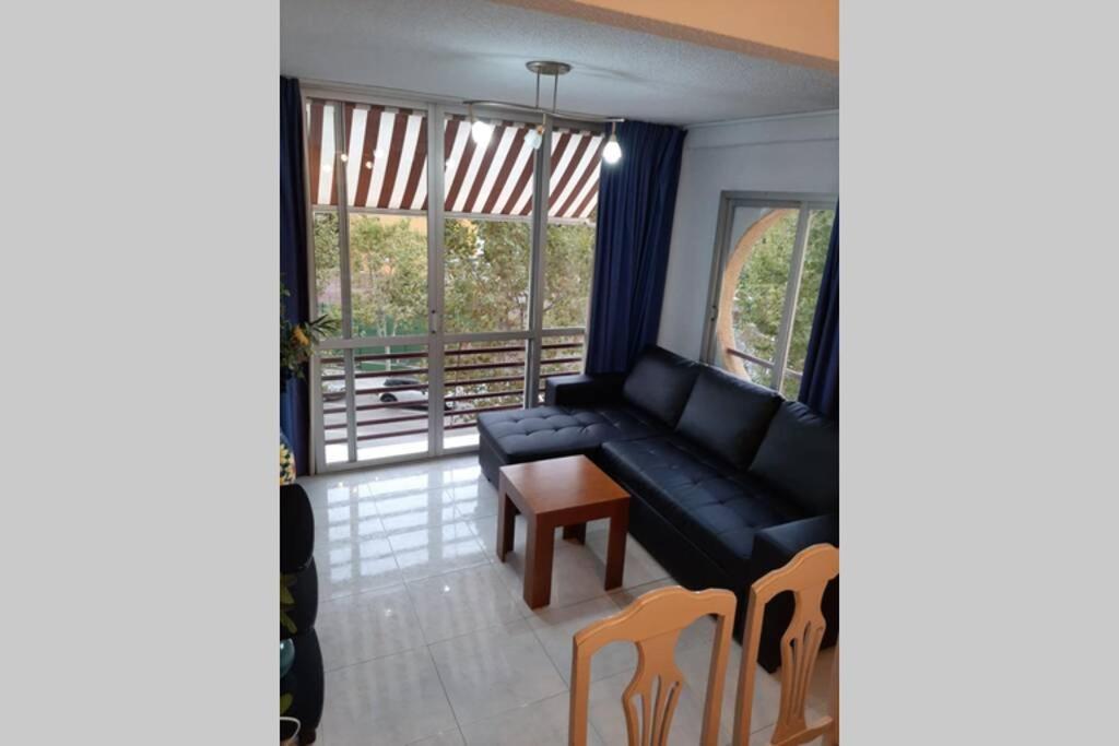 Moby Dick 3A Apartment Benidorm Bagian luar foto